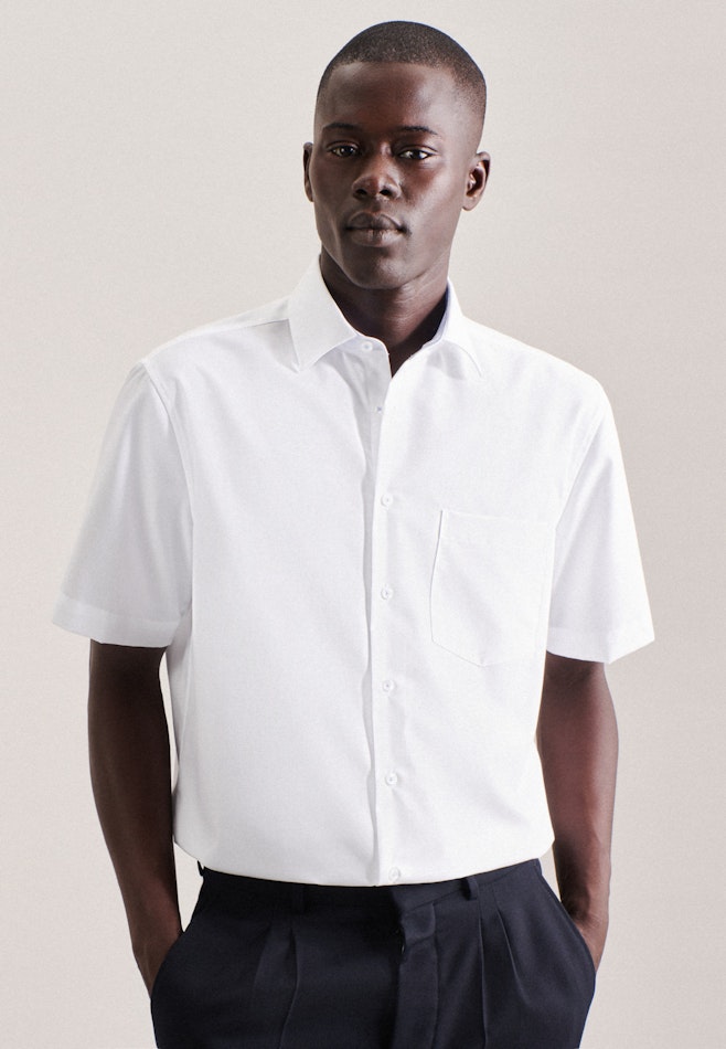 Non-iron Poplin Short Arm Business Shirt in Regular with Kent-Collar in White | Seidensticker Onlineshop