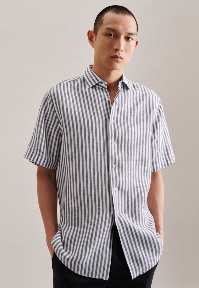 Linen Short sleeve Business Shirt in Regular with Kent-Collar in Dark Blue | Seidensticker online shop