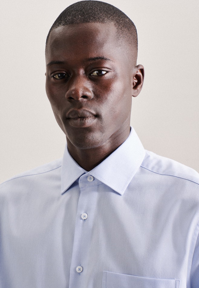 Regular Chemise d'affaires Uni dans Bleu Clair | Boutique en ligne Seidensticker