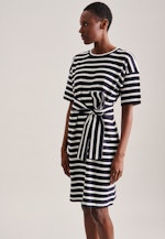 Robe Regular Manche Courte in Bleu Foncé |  Seidensticker Onlineshop