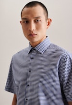 Non-iron Poplin Short sleeve Business Shirt in Regular with Kent-Collar in Medium Blue |  Seidensticker Onlineshop