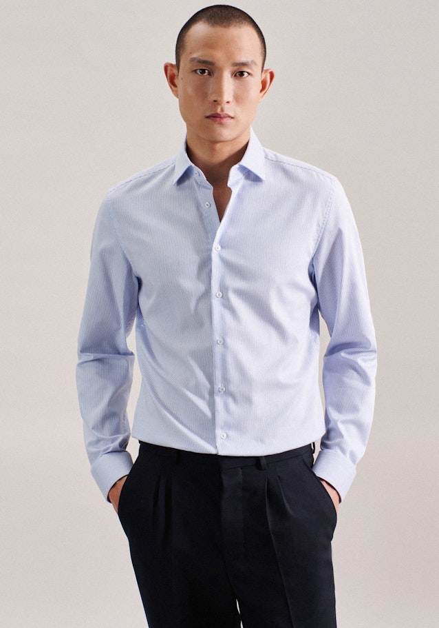 Non-iron Twill Business Shirt in Slim with Kent-Collar in Light Blue | Seidensticker Onlineshop