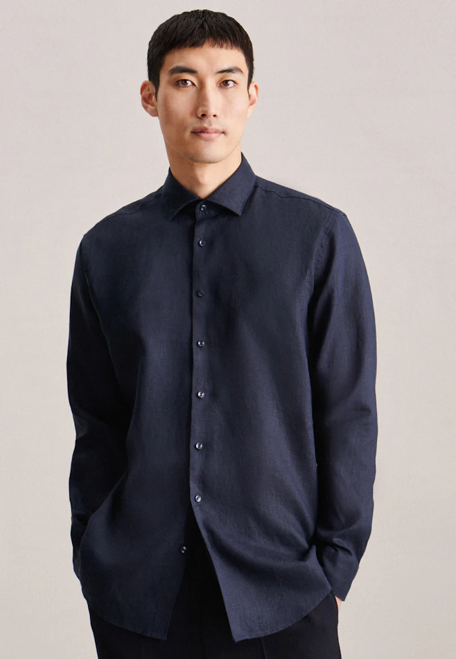 Regular Chemise d'affaires Uni dans Bleu Foncé | Boutique en ligne Seidensticker