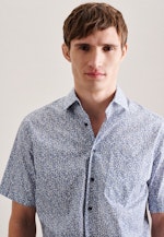 Poplin Short sleeve Business Shirt in Regular with Kent-Collar in Light Blue |  Seidensticker Onlineshop