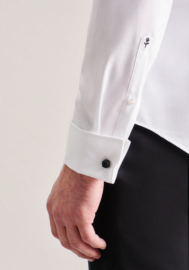 Shaped Smokinghemd Uni in Weiß | Seidensticker Onlineshop