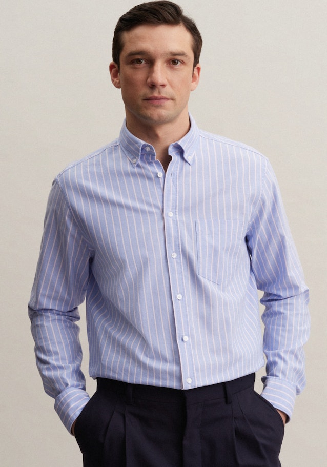 Business Shirt in Regular with Button-Down-Collar in Light Blue |  Seidensticker Onlineshop