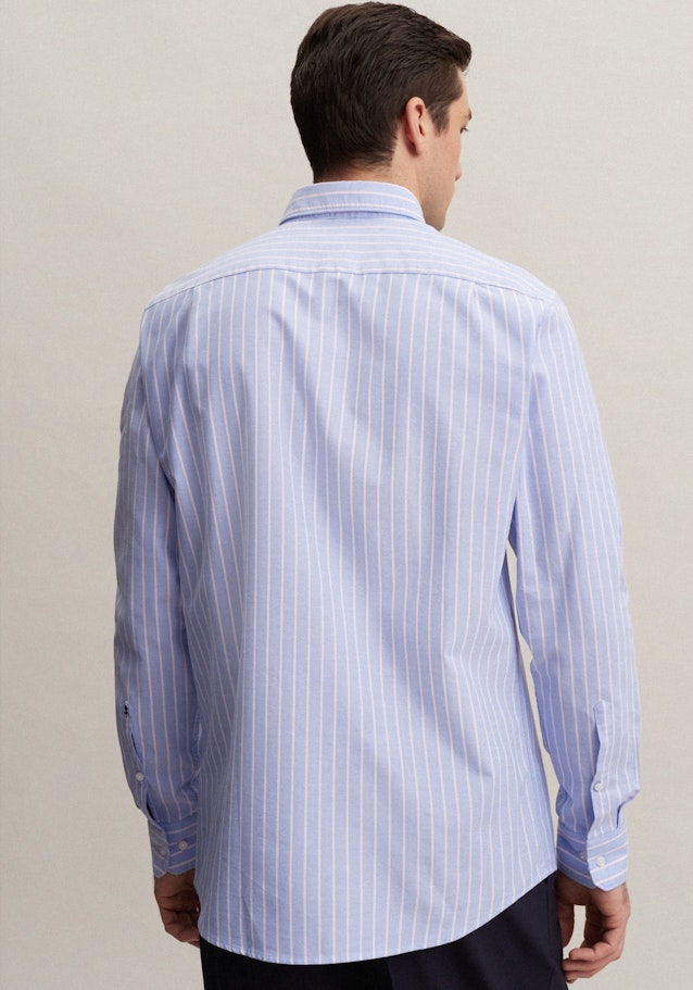 Business Shirt in Regular with Button-Down-Collar in Light Blue |  Seidensticker Onlineshop