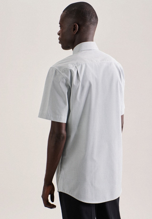 Non-iron Poplin Short sleeve Business Shirt in Regular with Kent-Collar in Green | Seidensticker Onlineshop