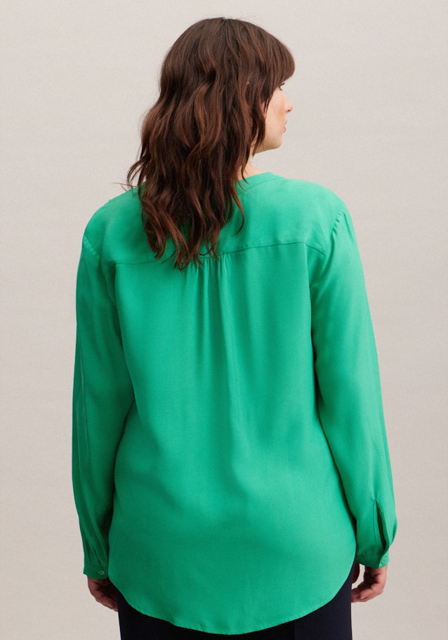 Grande taille V-Neck Slip Over Blouse in Green | Seidensticker Onlineshop