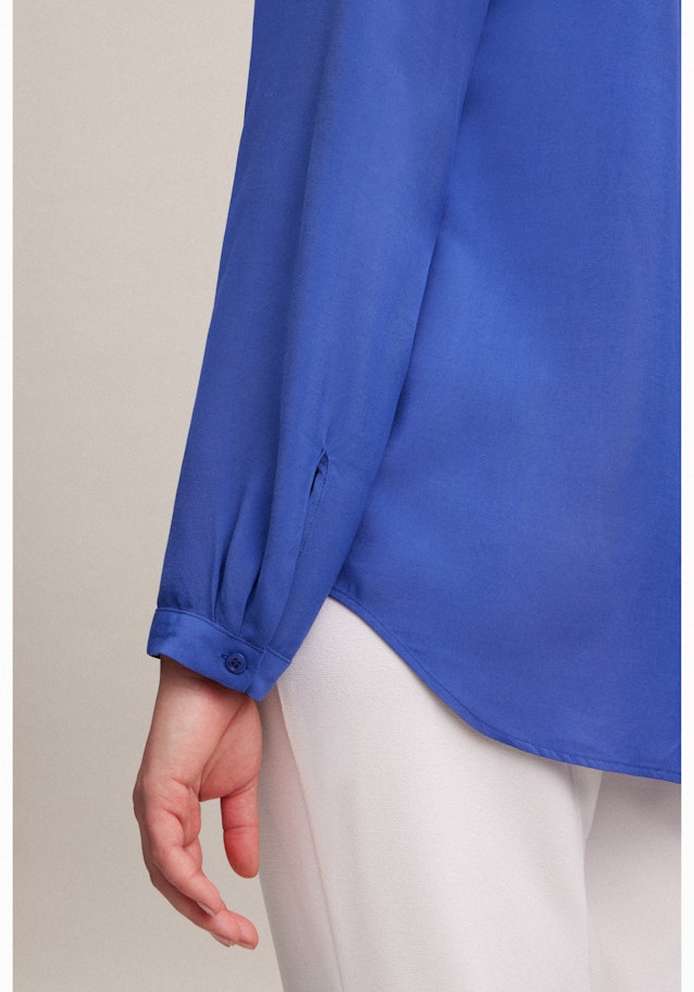 Grande taille V-Neck Slip Over Blouse in Medium Blue |  Seidensticker Onlineshop