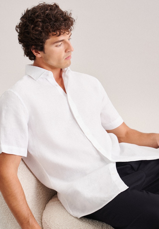 Leinen Kurzarm Business Hemd in Regular mit Kentkragen in Weiß |  Seidensticker Onlineshop