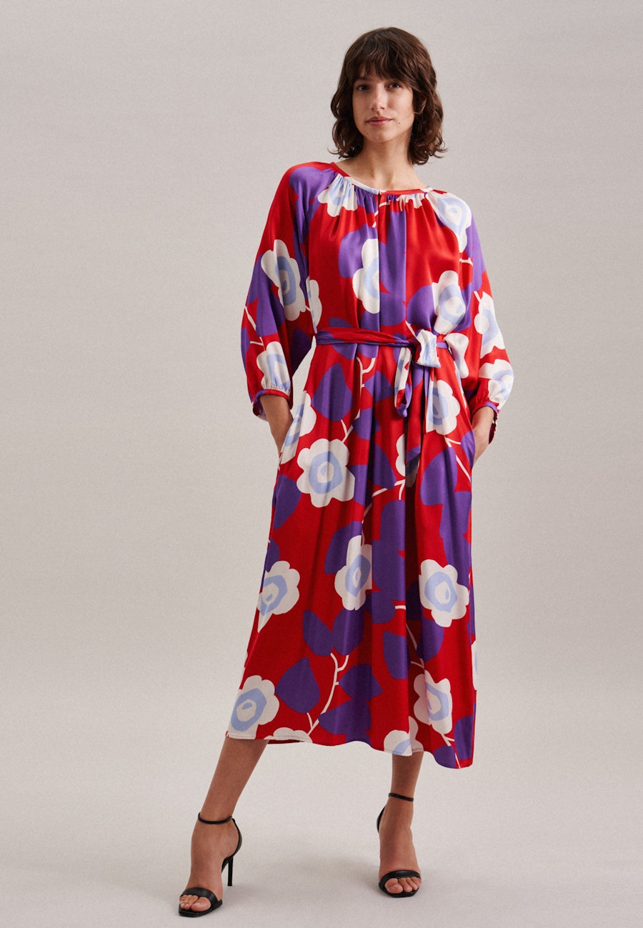 Rundhals Kleid Oversized in Rot |  Seidensticker Onlineshop