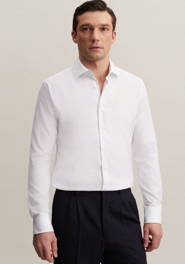 Bügelleichtes Twill Business Hemd in X-Slim mit Kentkragen in Weiß | Seidensticker Onlineshop