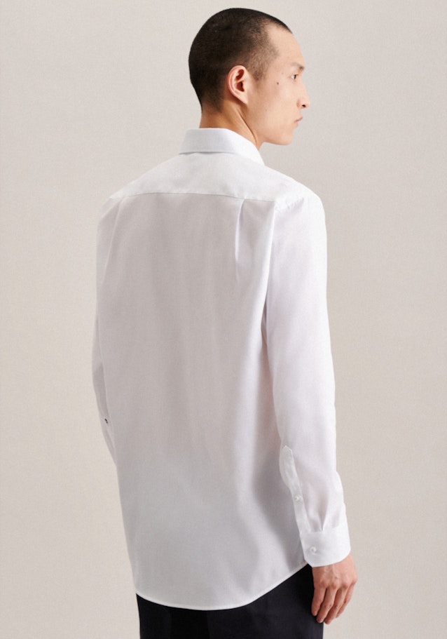 Bügelfreies Oxford Business Hemd in Regular mit Kentkragen in Weiß |  Seidensticker Onlineshop