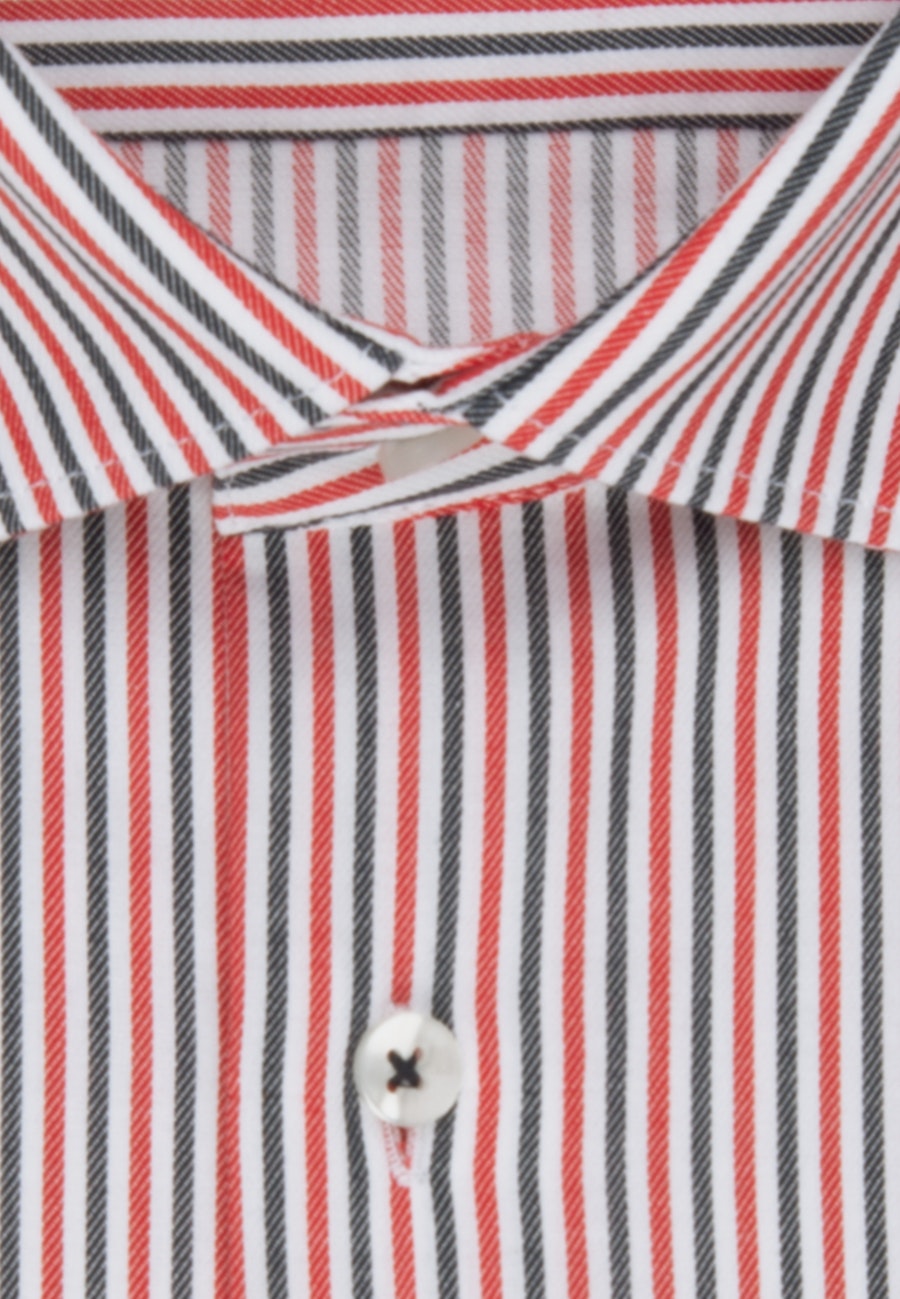 Bügelfreies Twill Business Hemd in Slim mit Kentkragen in Rot |  Seidensticker Onlineshop