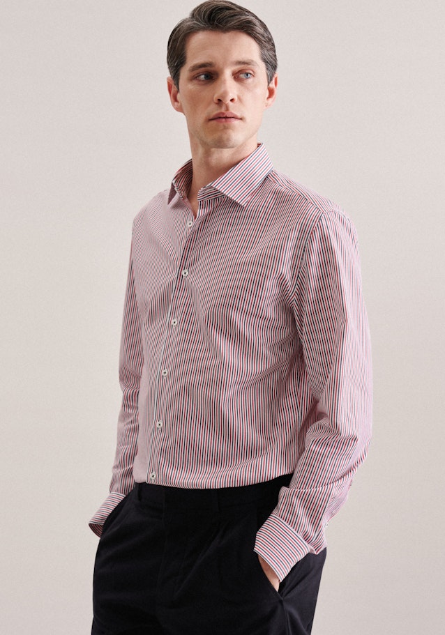 Non-iron Twill Business Shirt in Shaped with Kent-Collar in Red | Seidensticker Onlineshop