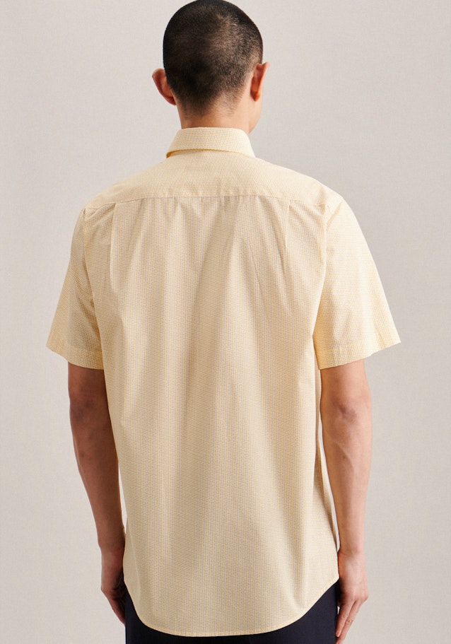 Poplin Short sleeve Business Shirt in Regular with Kent-Collar in Yellow | Seidensticker Onlineshop