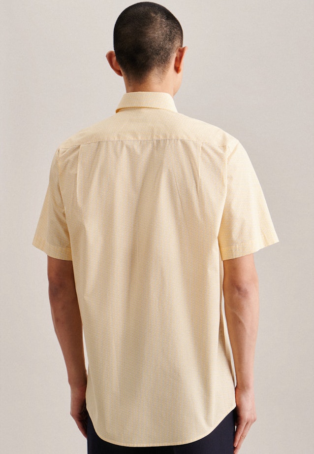 Poplin Short sleeve Business Shirt in Regular with Kent-Collar in Yellow | Seidensticker Onlineshop