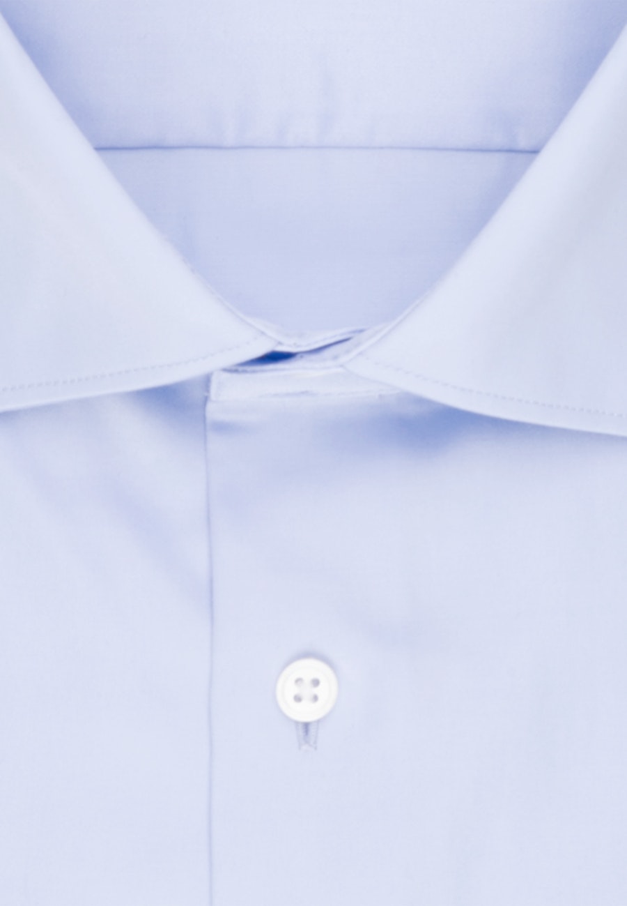 Bügelleichtes Satin Business Hemd in Regular mit Kentkragen in Hellblau |  Seidensticker Onlineshop