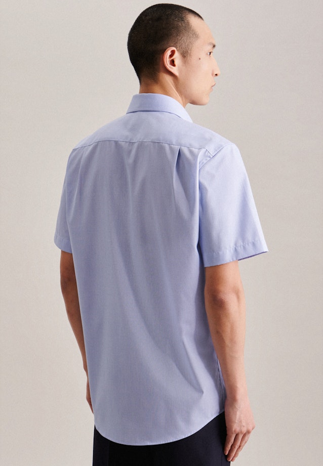 Non-iron Structure Short sleeve Business Shirt in Comfort with Kent-Collar in Light Blue | Seidensticker Onlineshop