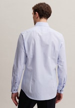 Non-iron Poplin Business Shirt in Shaped with Kent-Collar in Light Blue |  Seidensticker Onlineshop