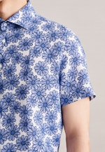 Linen Short sleeve Business Shirt in Shaped with Kent-Collar in Light Blue |  Seidensticker Onlineshop