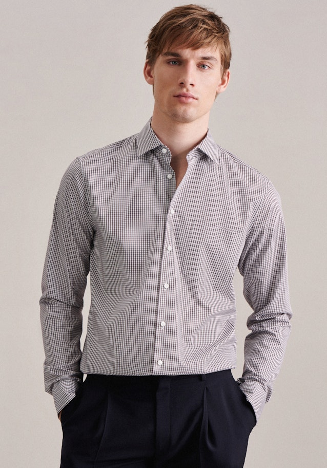 Non-iron Twill Business Shirt in Shaped with Kent-Collar and extra long sleeve in Red | Seidensticker Onlineshop