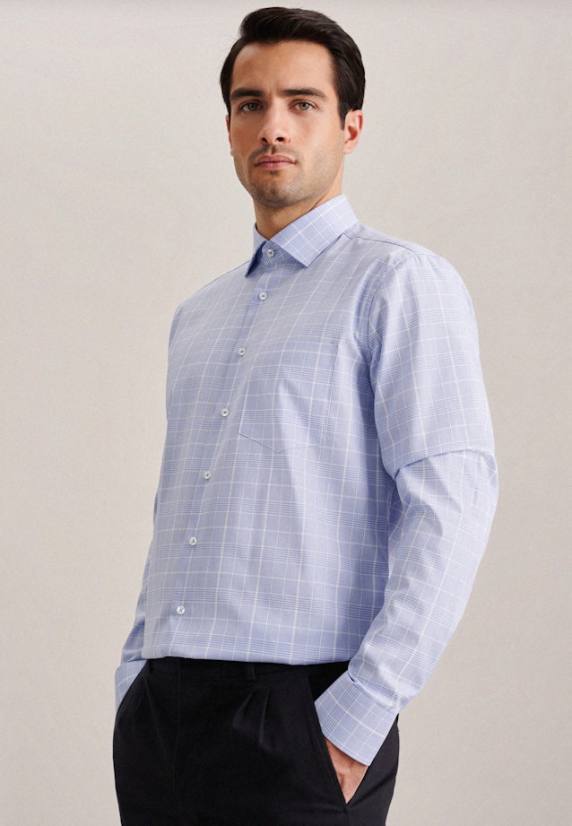 Regular Chemise d'affaires carreaux in Bleu Clair |  Seidensticker Onlineshop