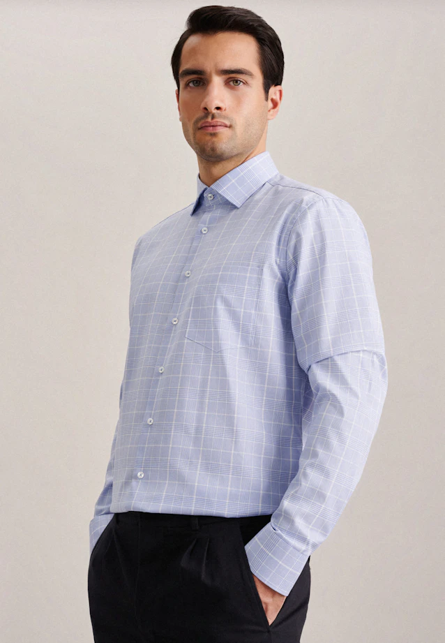 Regular Chemise d'affaires carreaux in Bleu Clair |  Seidensticker Onlineshop