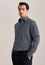 Poplin Business Shirt in Shaped with Kent-Collar and extra long sleeve in Dark Blue |  Seidensticker Onlineshop