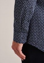 Poplin Business Shirt in Shaped with Kent-Collar and extra long sleeve in Dark Blue |  Seidensticker Onlineshop