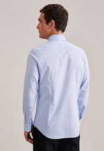 Shaped Chemise d'affaires carreaux in Bleu Clair |  Seidensticker Onlineshop