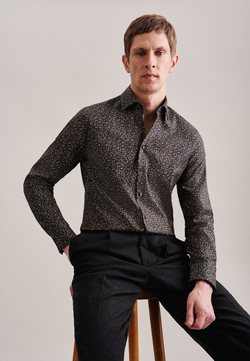 Business Shirt in Slim with Kent-Collar