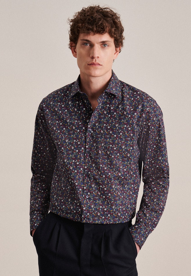 Business Shirt in Regular with Kent-Collar in Dark Blue | Seidensticker online shop