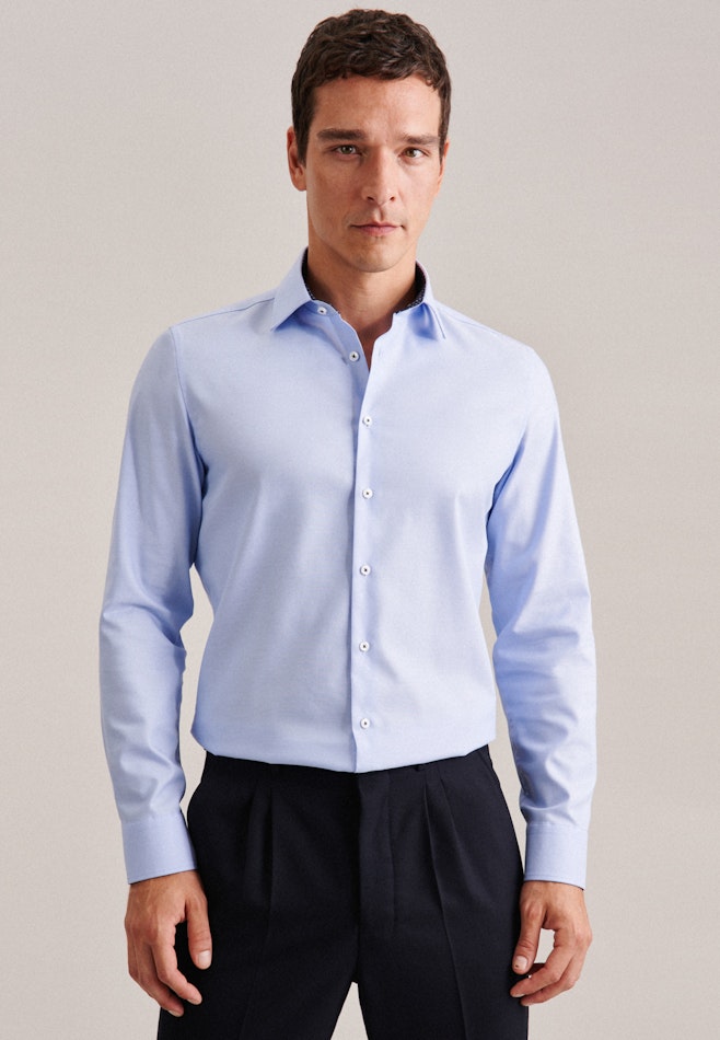Non-iron Twill Business Shirt in Slim with Kent-Collar in Light Blue | Seidensticker online shop