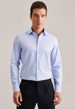 Non-iron Twill Business Shirt in Slim with Kent-Collar in Light Blue |  Seidensticker Onlineshop