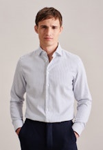 Non-iron Structure Business Shirt in Slim with Kent-Collar in Medium Blue |  Seidensticker Onlineshop