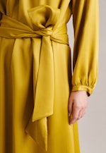 Satin Midi (knee-length) Dress in Yellow |  Seidensticker Onlineshop