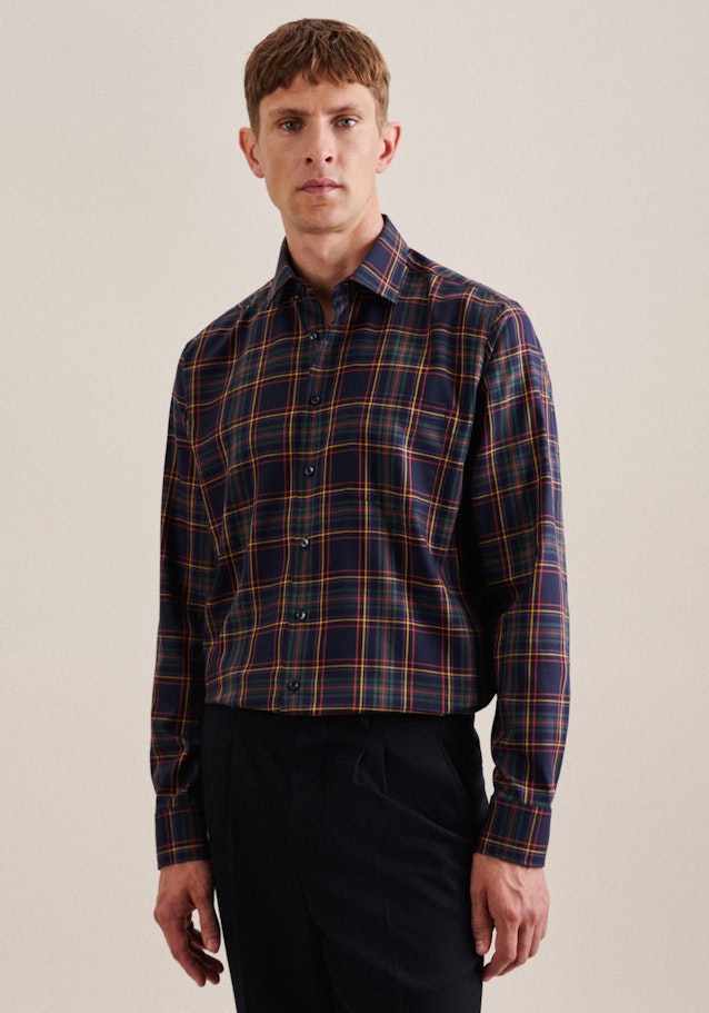 Non-iron Twill Business Shirt in Regular with Kent-Collar in Dark Blue | Seidensticker Onlineshop