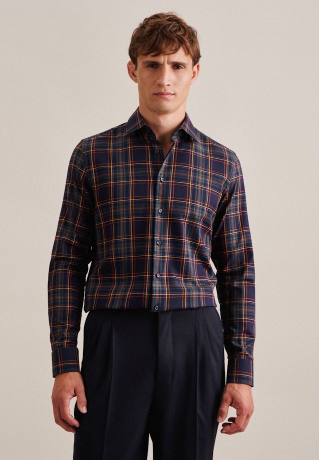 Non-iron Twill Business Shirt in Slim with Kent-Collar in Dark Blue | Seidensticker Onlineshop