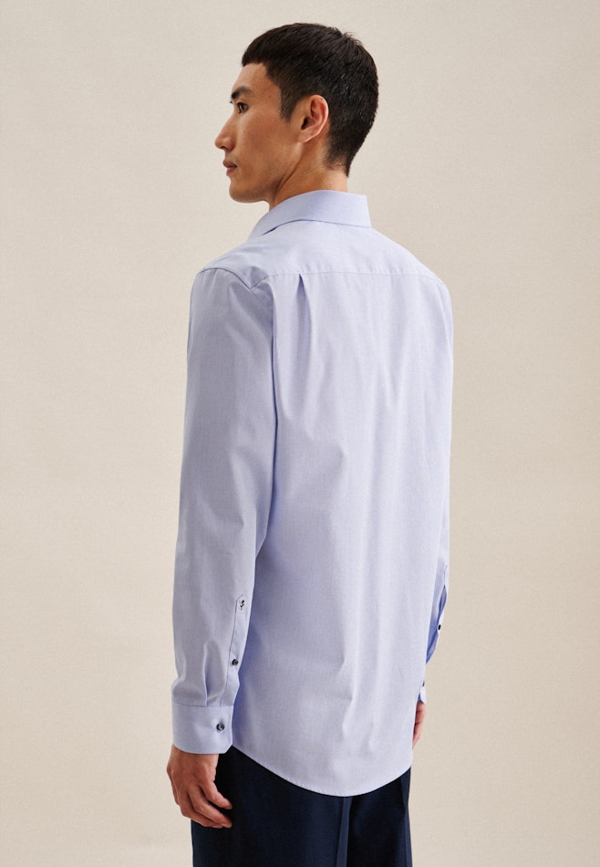 Non-iron Structure Business Shirt in Regular with Kent-Collar in Light Blue | Seidensticker online shop