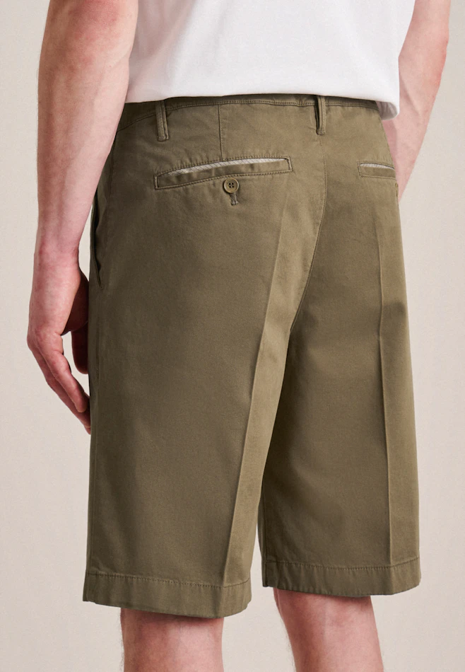 Regular Chinoshorts Uni in Grün | Seidensticker Onlineshop