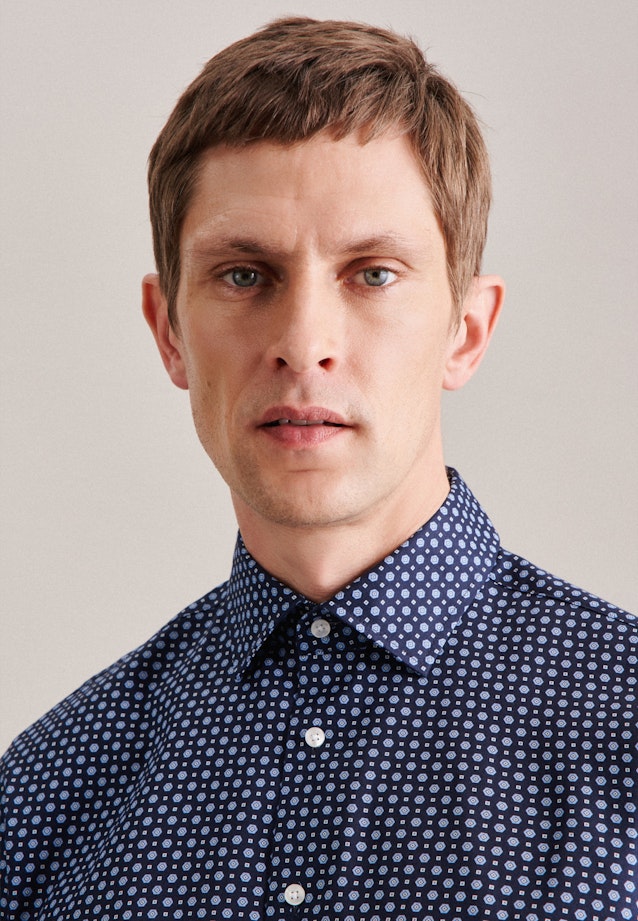 Slim Performance-Hemd Druck in Dunkelblau |  Seidensticker Onlineshop