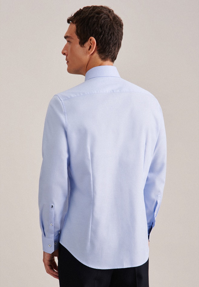 Non-iron Twill Business Shirt in Shaped with Kent-Collar in Light Blue | Seidensticker online shop