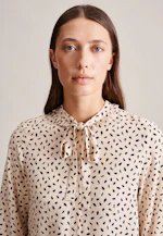 Stehkragenbluse Druck in Ecru |  Seidensticker Onlineshop