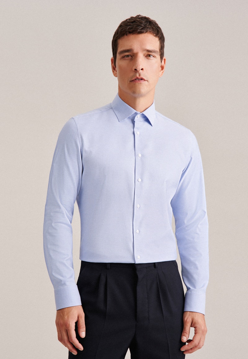 Non-iron Structure Business Shirt in Shaped with Kent-Collar