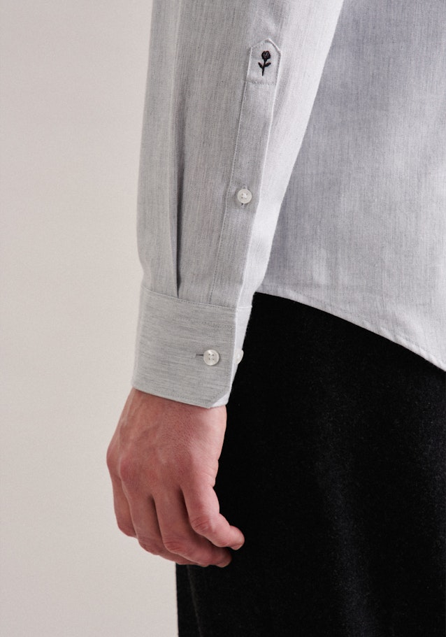 Twill Flanellhemd in Slim mit Kentkragen und extra langem Arm in Grau |  Seidensticker Onlineshop
