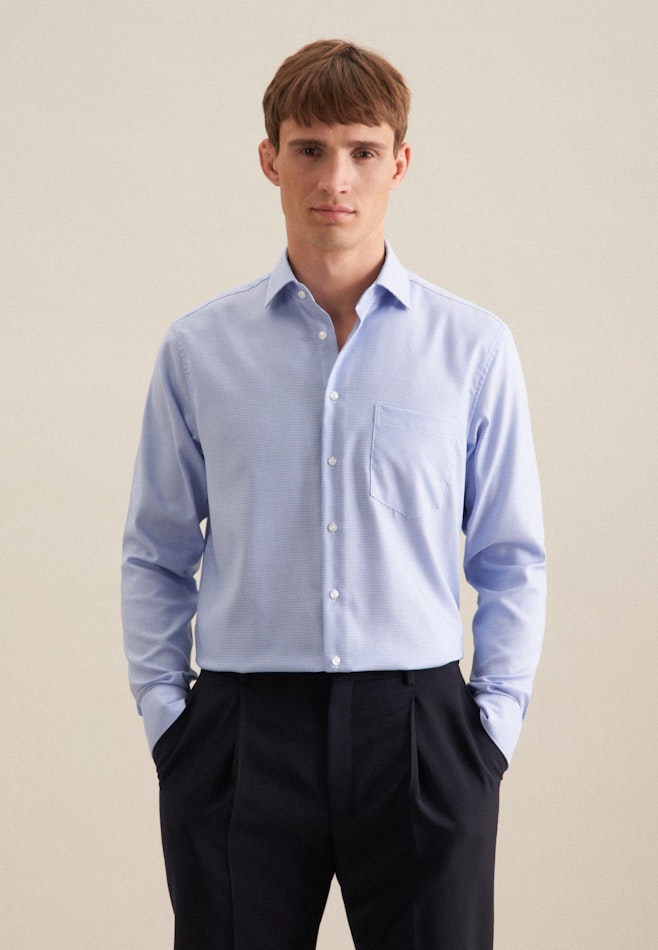 Non-iron Structure Business Shirt in Regular with Kent-Collar in Light Blue | Seidensticker online shop