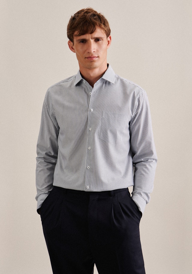 Non-iron Poplin Business Shirt in Regular with Kent-Collar in Green | Seidensticker Onlineshop