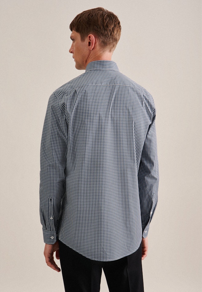 Non-iron Poplin Business Shirt in Regular with Kent-Collar in Green | Seidensticker online shop